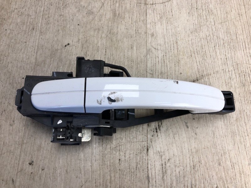 Ручка двери наружная задняя левая FORD FOCUS 10-18 2015 CB8 2.0 XQDA CV6Z-5422404-DA Б/У