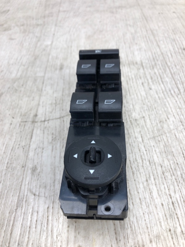 Блок управления стеклоподъемниками передний левый FOCUS 10-18 2015 CB8 2.0 XQDA