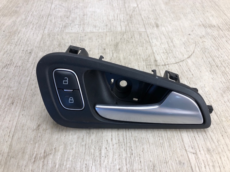 Ручка двери внутренняя передняя правая FORD FOCUS 10-18 2015 CB8 2.0 XQDA F1EB-A22600-BAW Б/У