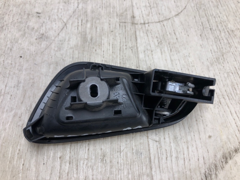 Ручка двери внутренняя задняя правая FOCUS 10-18 2015 CB8 2.0 XQDA Ручка двери внутренняя задняя правая FOCUS 10-18 2015 CB8 2.0 XQDA