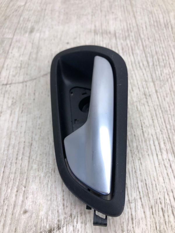 Ручка двери внутренняя задняя левая FOCUS 10-18 2015 CB8 2.0 XQDA