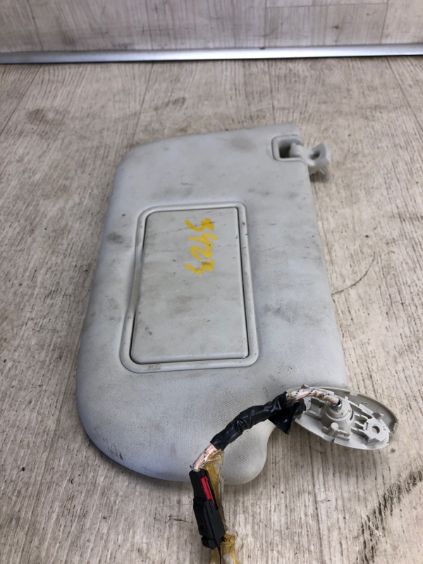 Козырек солнцезащитный правый FOCUS 10-18 2015 CB8 2.0 XQDA