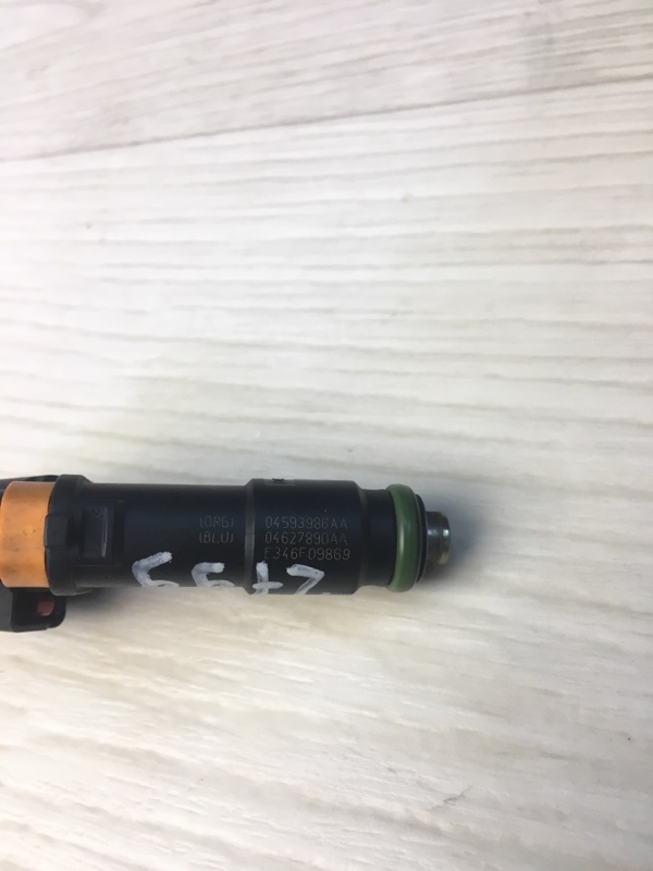 Форсунка топливная JEEP RENEGADE (BU) 14- BU 2.4 ED6 Форсунка топливная JEEP RENEGADE (BU) 14- BU 2.4 ED6