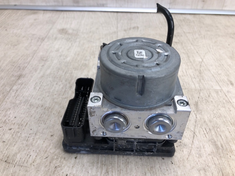 Блок ABS FOCUS 10-18 2015 CB8 2.0 XQDA