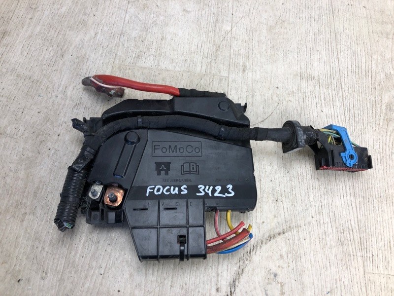 Блок предохранителей моторный отсек FORD FOCUS 10-18 2015 CB8 2.0 XQDA AV6Z-14A068-B Б/У