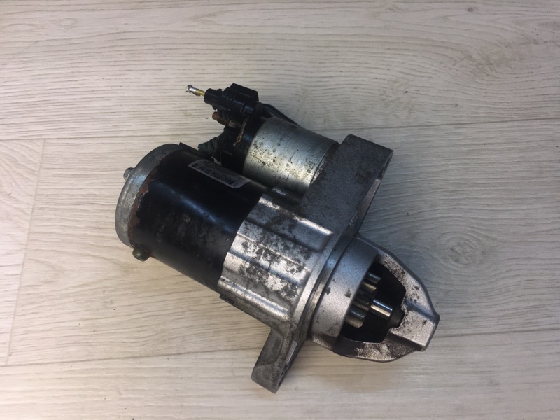 Запчасть стартер JEEP RENEGADE (BU) 14- 2015 BU 2.4 ED6 68084005AA Б/У Стартер JEEP RENEGADE (BU) 14- 2015 BU 2.4 ED6 68084005AA Б/У