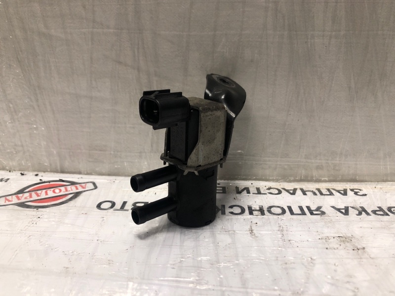 Клапан абсорбера SUZUKI KIZASHI 09-14 2011 Седан 2.4 18117-78K00 Б/У