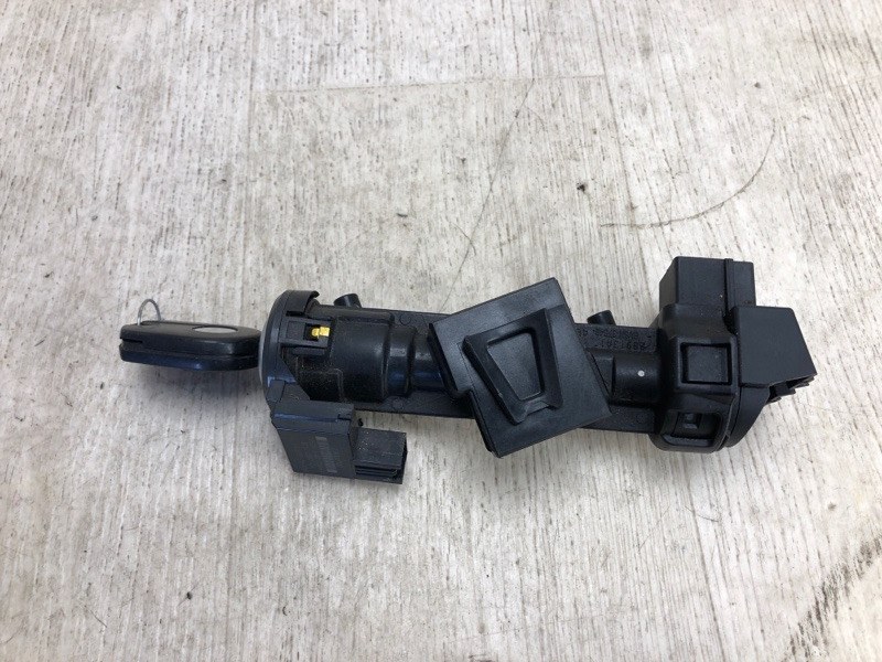 Замок зажигания FORD FOCUS 10-18 2013 BK 2.0 XQDA BV6Z-3511-B Б/У