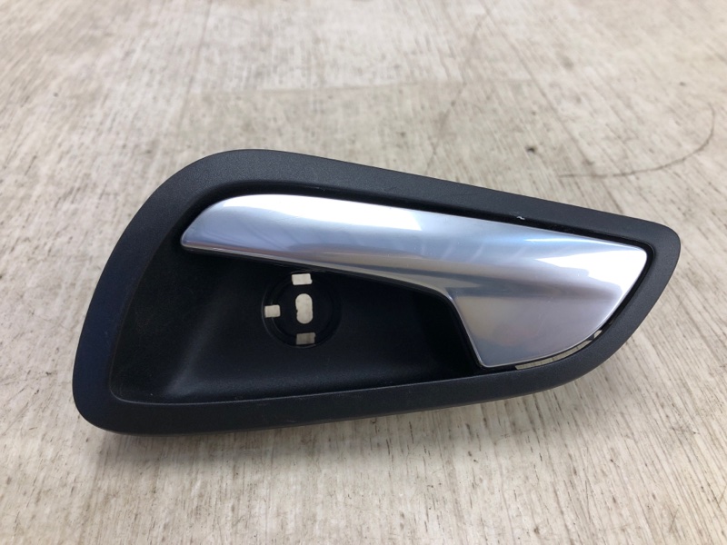 Ручка двери внутренняя задняя левая FOCUS 10-18 2013 BK 2.0 XQDA