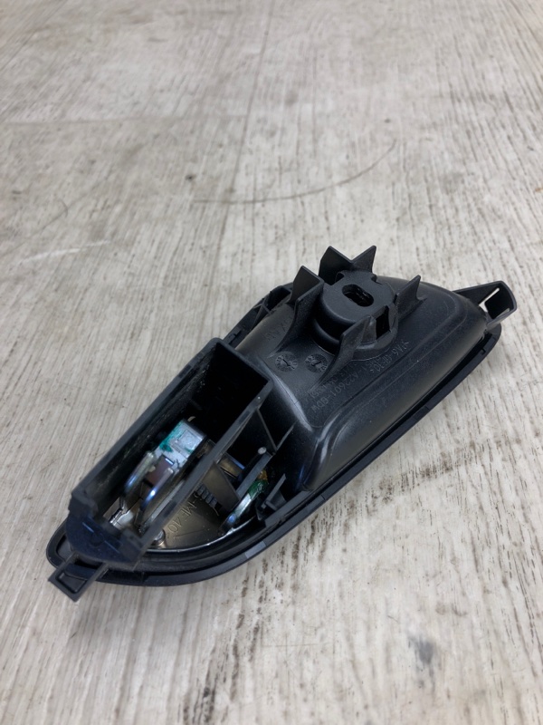 Ручка двери внутренняя передняя левая FOCUS 10-18 2013 BK 2.0 XQDA