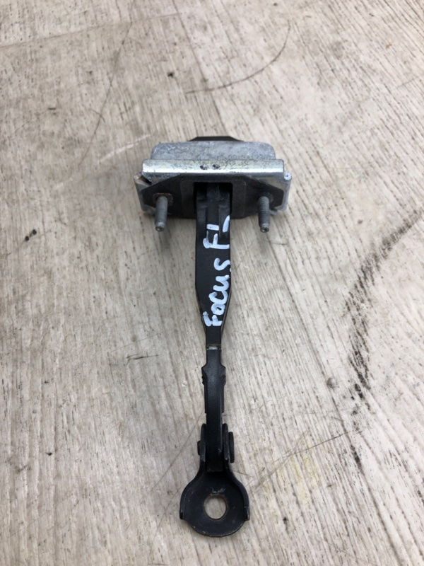 Ограничитель двери передний левый FORD FOCUS 10-18 BK 2.0 XQDA