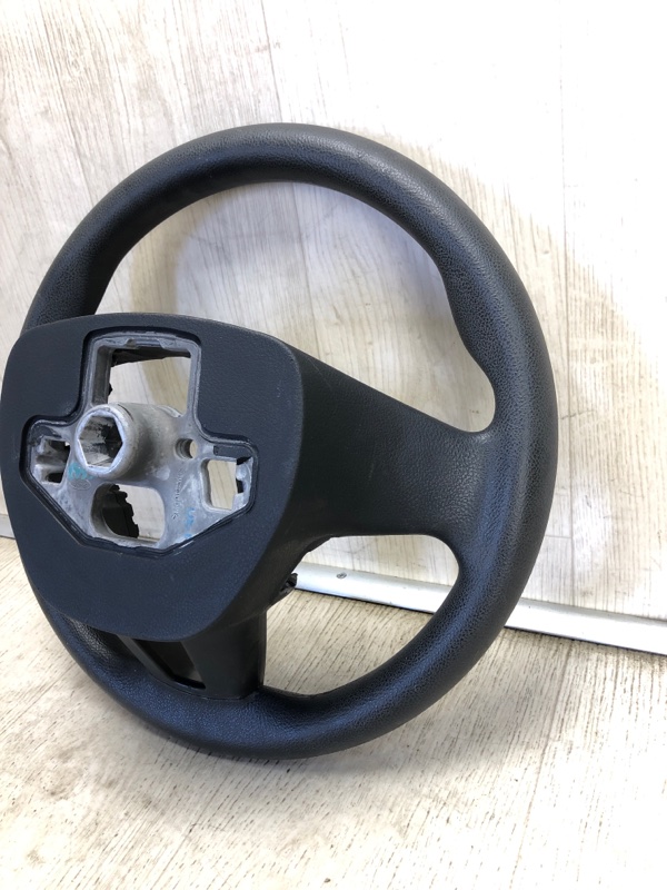 Руль FOCUS 10-18 2015 CB8 2.0 XQDA