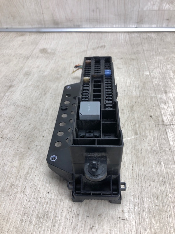 Блок предохранителей салон задний FOCUS 10-18 2013 BK 2.0 XQDA