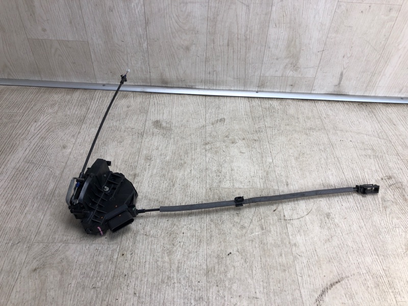 Замок двери передний правый FOCUS 10-18 2013 BK 2.0 XQDA