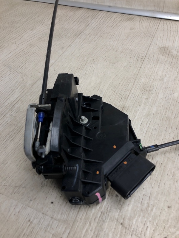 Замок двери передний правый FORD FOCUS 10-18 BK 2.0 XQDA