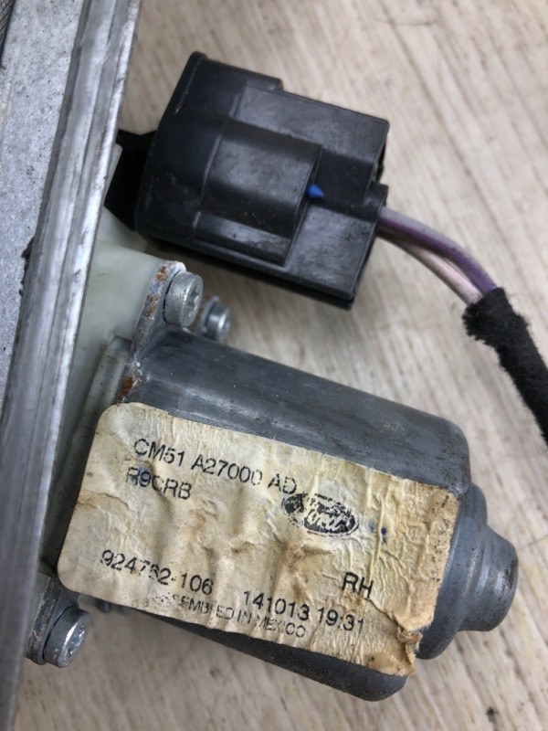 Стеклоподъемник задний правый FOCUS 10-18 2013 BK 2.0 XQDA