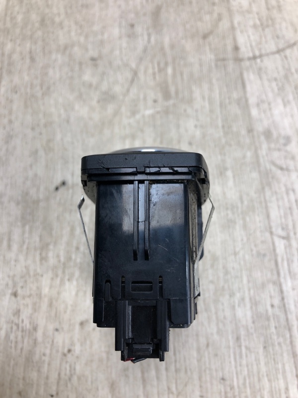 Блок управления освещением FOCUS 10-18 2013 BK 2.0 XQDA