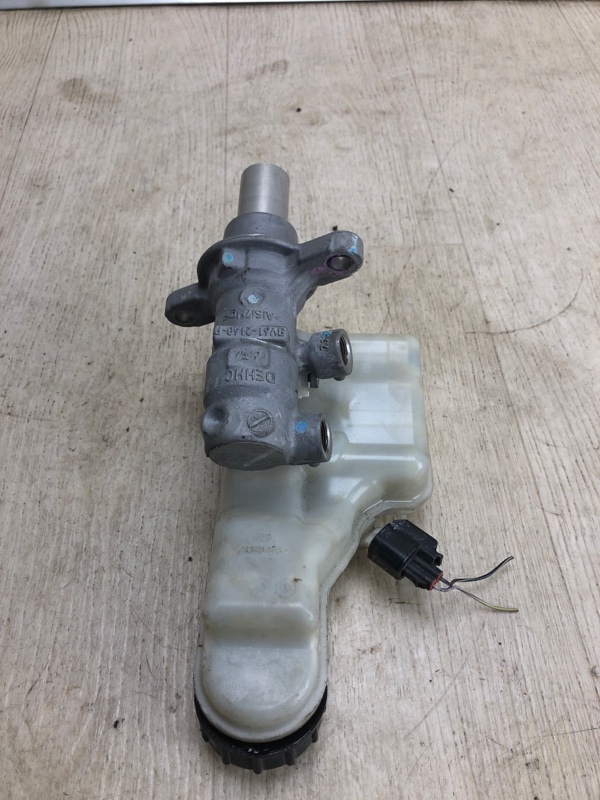 Главный тормозной цилиндр FOCUS 10-18 2013 BK 2.0 XQDA