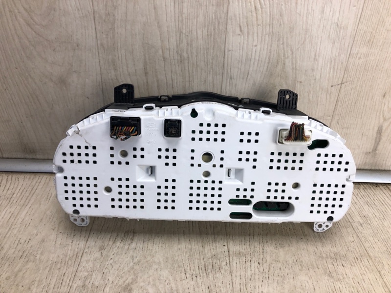 Панель приборов HYUNDAI ELANTRA HD 06-11 HD 2.0 G4GC Панель приборов HYUNDAI ELANTRA HD 06-11 HD 2.0 G4GC