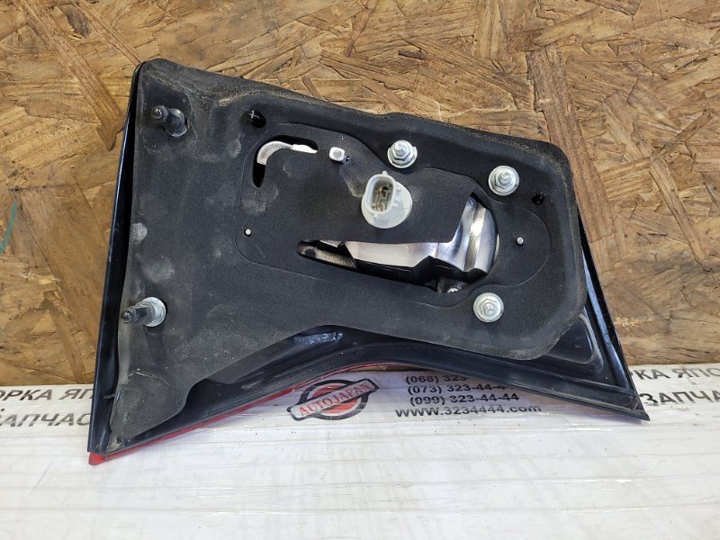 Фонарь внутренний задний правый ACURA MDX (YD2) 06-13 Внедорожник 3.7 J37A1