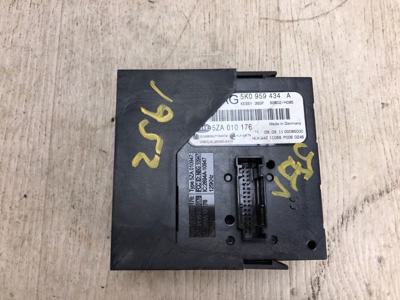 Блок комфорта VOLKSWAGEN JETTA USA 10-17 2011 162 CBTA 2.5L 5K0 959 434 A Б/У