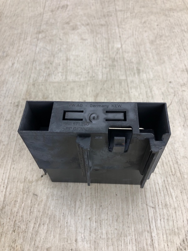 Блок комфорта VOLKSWAGEN JETTA USA 10-17 162 CBTA 2.5L