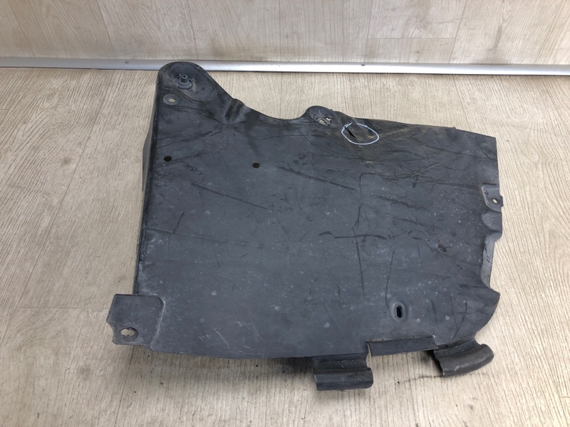 Защита днища правая JETTA USA 10-17 2011 162 CBTA 2.5L