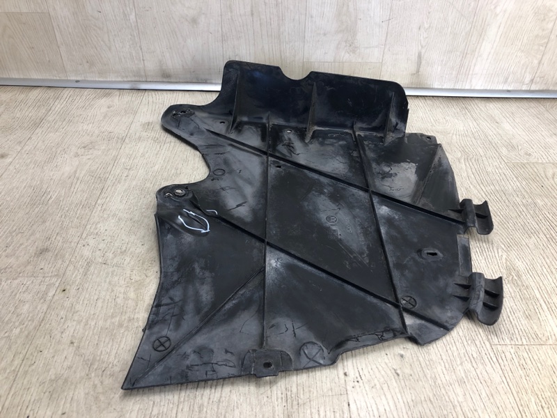 Защита днища правая JETTA USA 10-17 2011 162 CBTA 2.5L