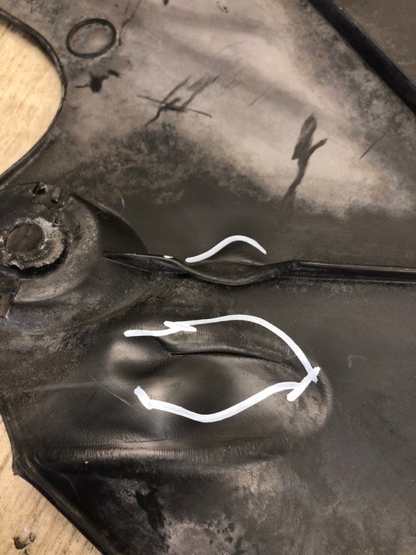 Защита днища правая JETTA USA 10-17 2011 162 CBTA 2.5L