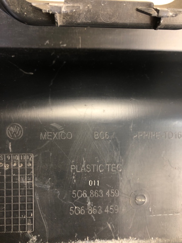 Накладка панели багажника внутренняя JETTA USA 10-17 2011 162 CBTA 2.5L