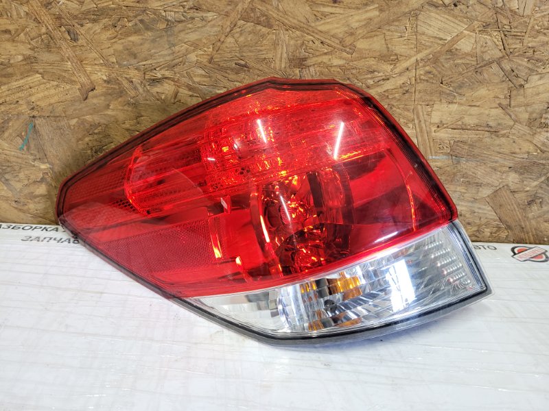 Фонарь наружный задний левый SUBARU OUTBACK 09-14 BR 2010 2.5 EJ253 84912AJ10A Б/У