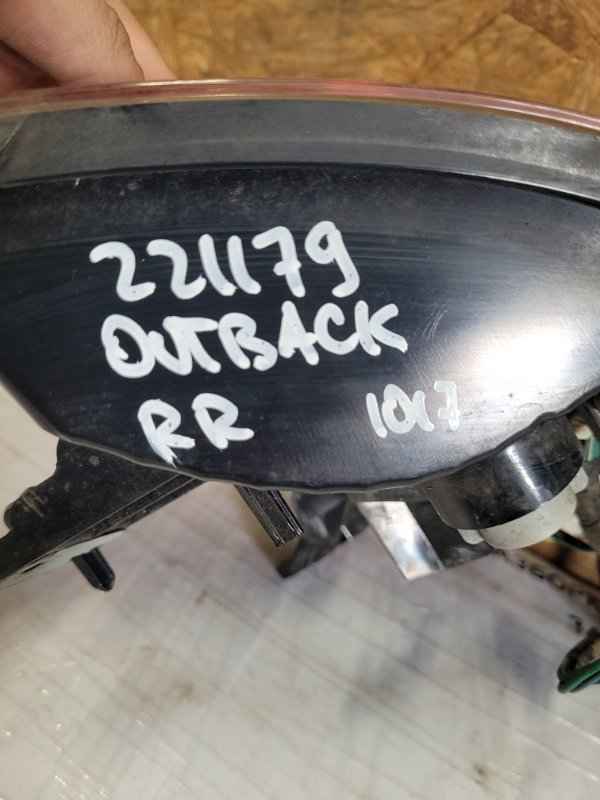 Фонарь наружный задний правый OUTBACK 09-14 BR 2010 2.5 EJ253 Фонарь наружный задний правый OUTBACK 09-14 BR 2010 2.5 EJ253