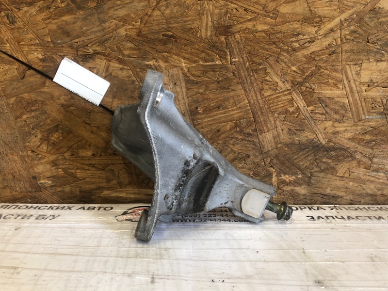 Кронштейн двигателя передний ACURA TLX 14-17 Седан 2.4