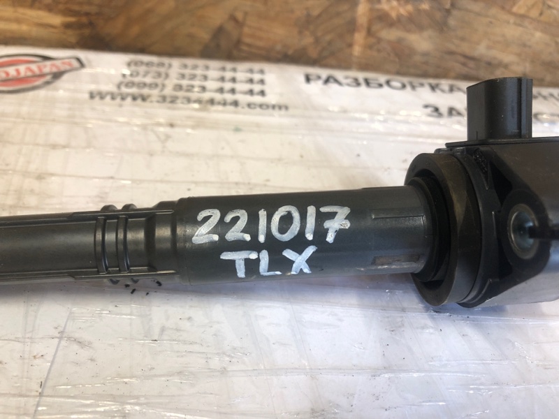 Катушка зажигания TLX 14-17 2015 Седан 2.4 Катушка зажигания TLX 14-17 2015 Седан 2.4