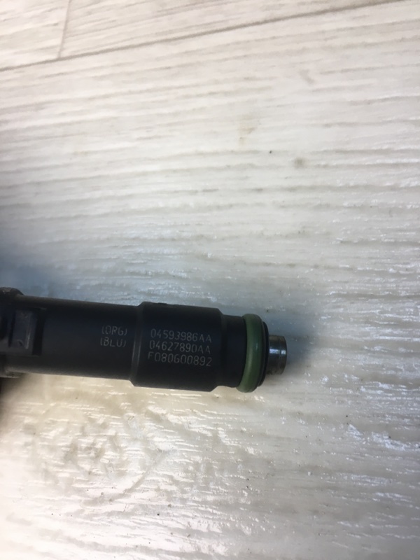 Форсунка топливная DODGE DART 12-16 PF 2.4 ED8