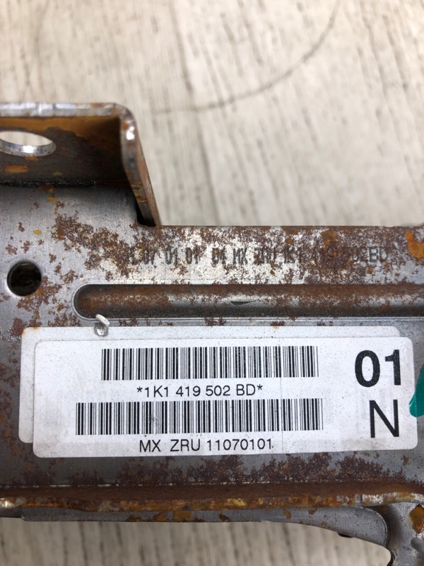 Рулевой вал JETTA USA 10-17 2011 162 CBTA 2.5L