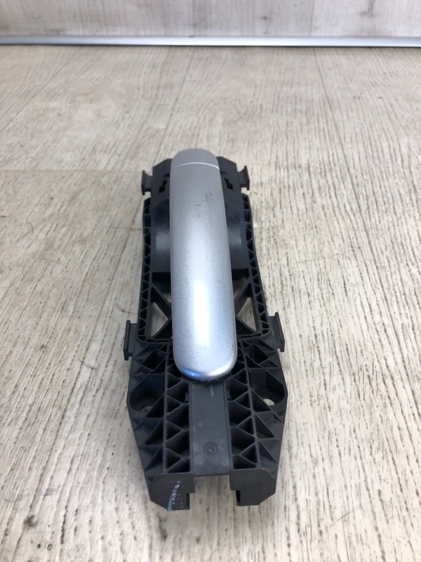 Ручка двери наружная задняя левая JETTA USA 10-17 2011 162 CBTA 2.5L