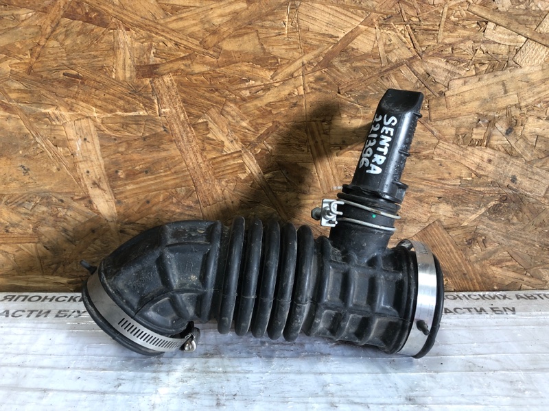 Патрубок воздушного фильтра NISSAN SENTRA B17 12-21 2014 Седан 1.8 16576-3RC2A Б/У