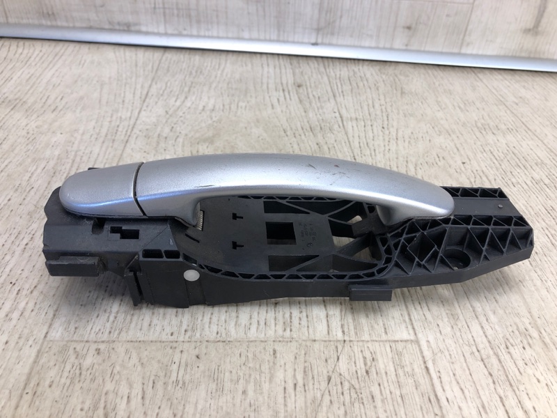 Ручка двери наружная задняя правая VOLKSWAGEN JETTA USA 10-17 162 CBTA 2.5L