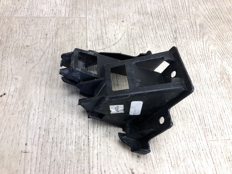 Кронштейн заднего бампера левый JETTA USA 10-17 2011 162 CBTA 2.5L