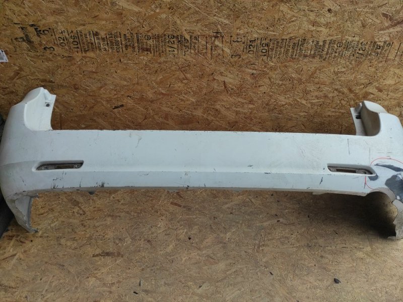 Бампер задний SIENNA 11-16 2015 Минивэн 3.5 2GR-FE