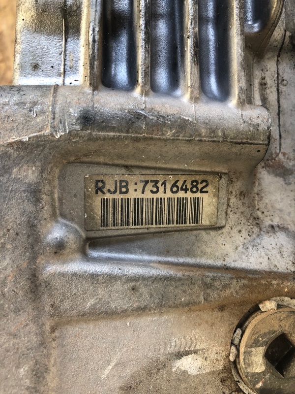 Редуктор передний RL 05-12 2008 Седан 3.5