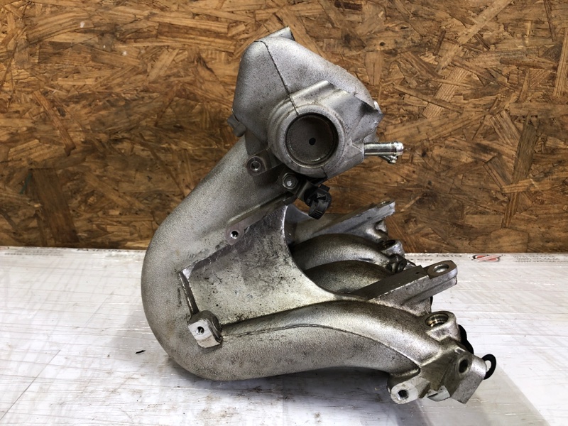Коллектор впускной MITSUBISHI GALANT 03-12 Седан 2.4 4G69