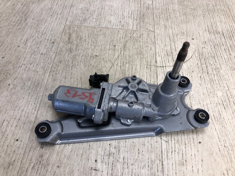 Запчасть моторчик стеклоочистителя задний DODGE JOURNEY 08-20 2013 JC 3.6 ERB 5178201AC Б/У Моторчик стеклоочистителя задний DODGE JOURNEY 08-20 2013 JC 3.6 ERB 5178201AC Б/У