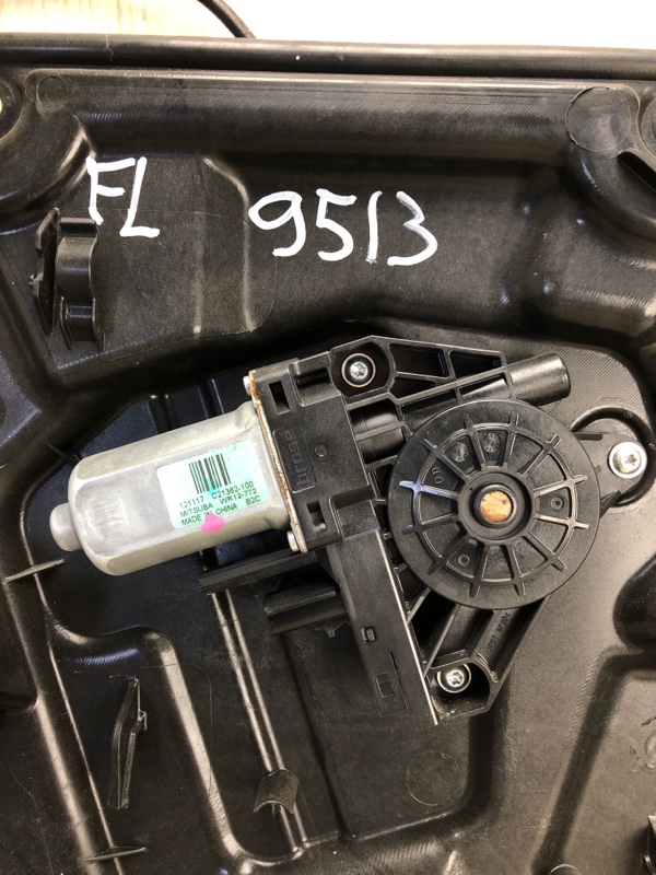 Стеклоподъемник передний левый JOURNEY 08-20 2013 JC 3.6 ERB Стеклоподъемник передний левый JOURNEY 08-20 2013 JC 3.6 ERB