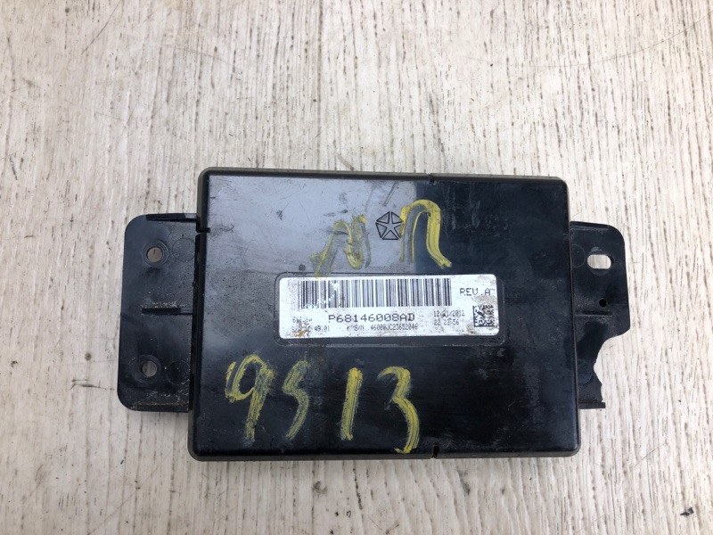 Запчасть блок комфорта DODGE JOURNEY 08-20 2013 JC 3.6 ERB 68146008AD Б/У Блок комфорта DODGE JOURNEY 08-20 2013 JC 3.6 ERB 68146008AD Б/У