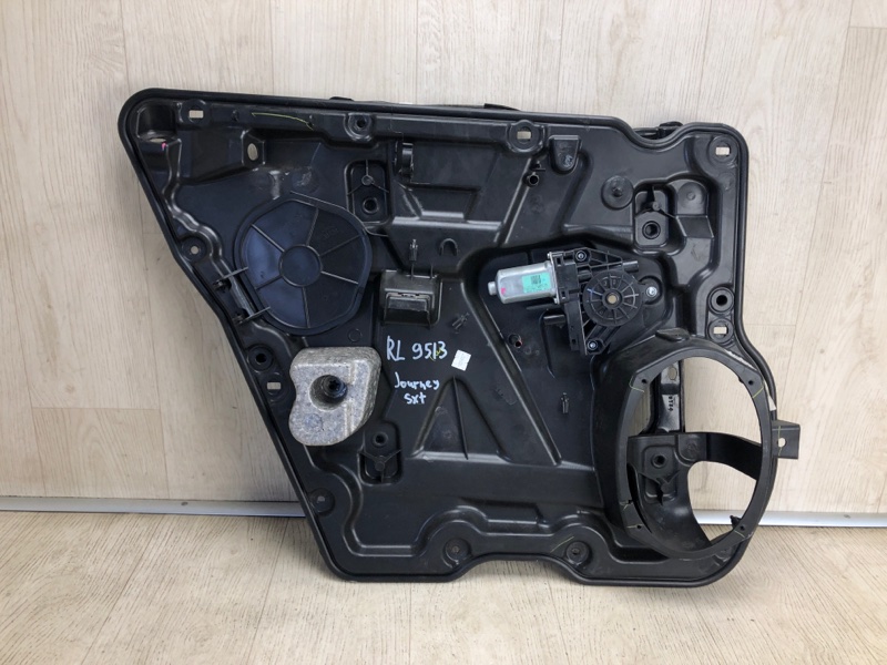 Стеклоподъемник задний левый DODGE JOURNEY 08-20 2013 JC 3.6 ERB 68103381AA Б/У