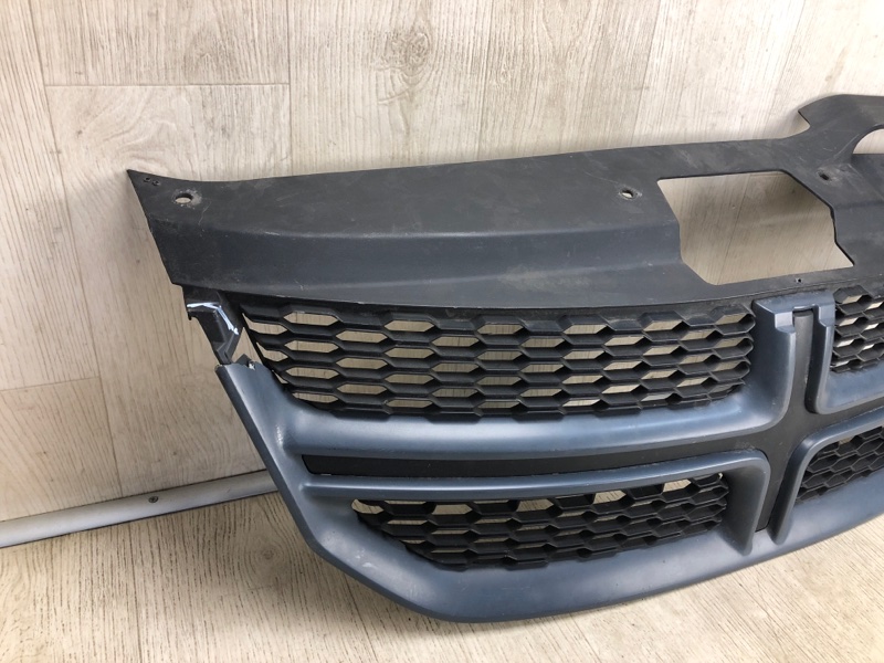 Решетка радиатора JOURNEY 08-20 2013 JC 3.6 ERB