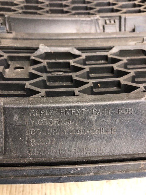 Решетка радиатора JOURNEY 08-20 2013 JC 3.6 ERB