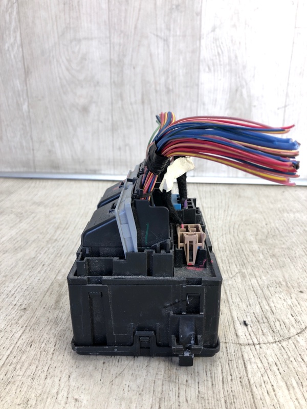 Блок предохранителей салон JOURNEY 08-20 2013 JC 3.6 ERB Блок предохранителей салон JOURNEY 08-20 2013 JC 3.6 ERB